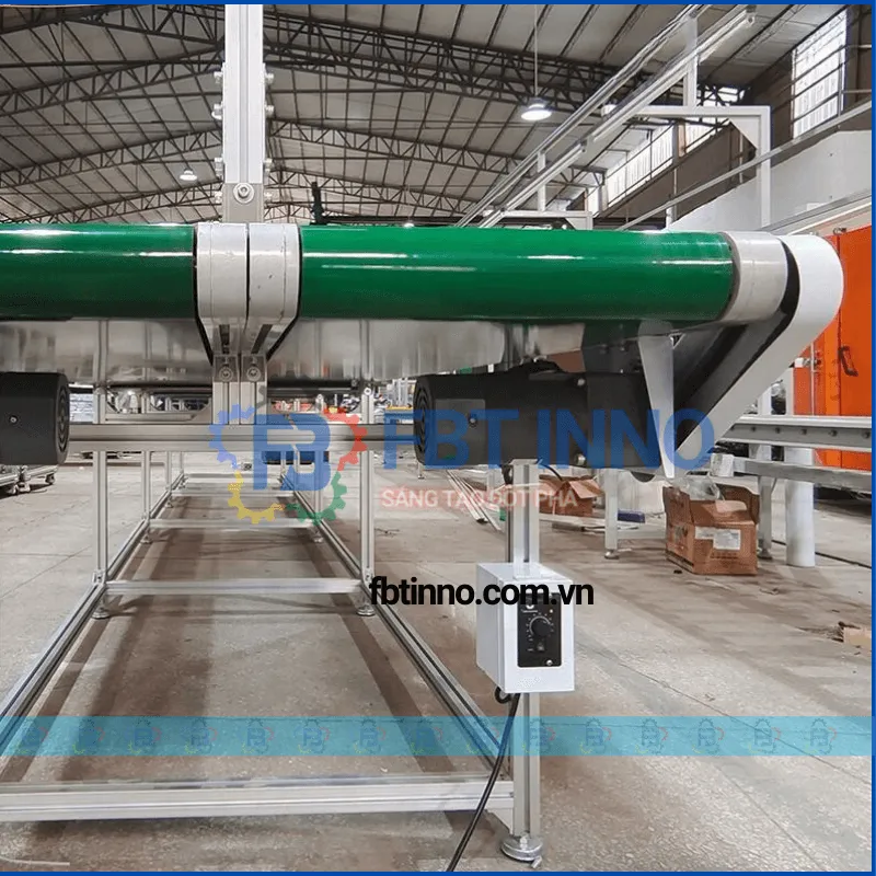 Băng tải PVC hai làn FBT INNO sản xuất chuyên nghiệp, hoạt động ổn định.
Các sản phẩm, dự án Băng tải PVC hai làn lắp ráp đã hoàn thành